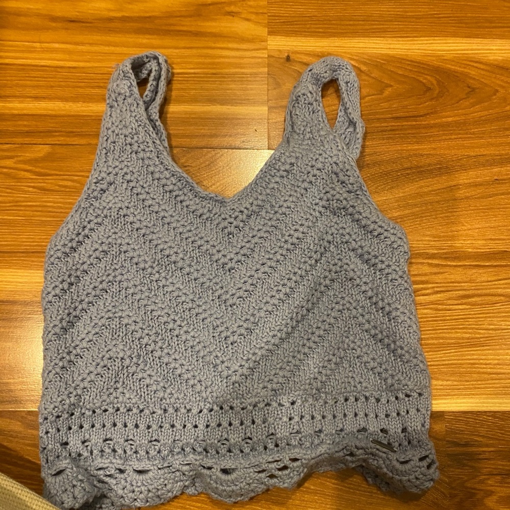 Hollister crochet crop top